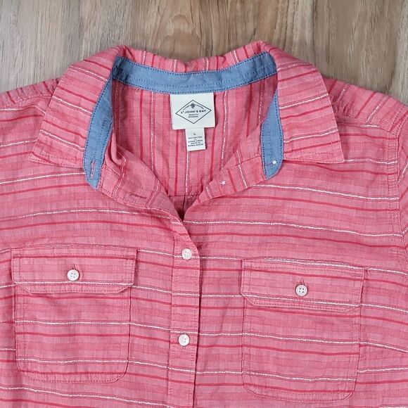 🔺️St. John's Bay Red & Silver Stripe Buttoned Long Sleeve Shirt w/Chest Pockets - Picture 3 of 11